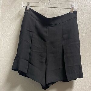 Women’s Medium Black Pleated SPANX Shorts